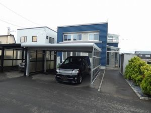 東区中沼3-1中古住宅　カーポート3台分・融雪槽、物置付