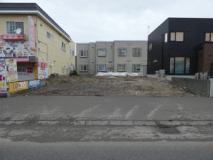 北区篠路8条5丁目　売土地　建築条件なし　228.42㎡（69.09坪）セットバック有